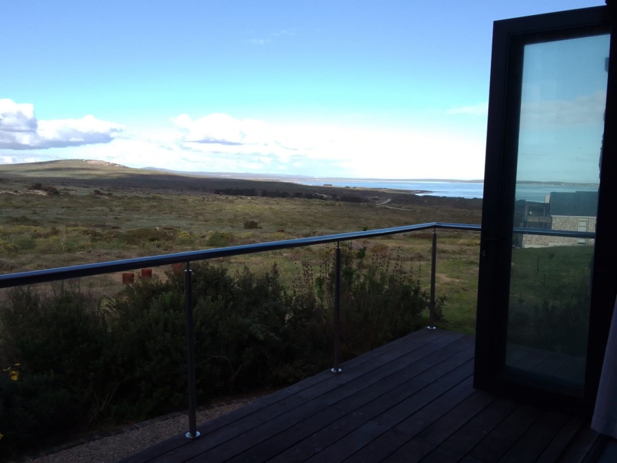To Let 3 Bedroom Property for Rent in Shark Bay Estate Western Cape